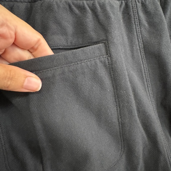 NWT Athleta Fallon Midi Short 7” - Picture 10 of 11